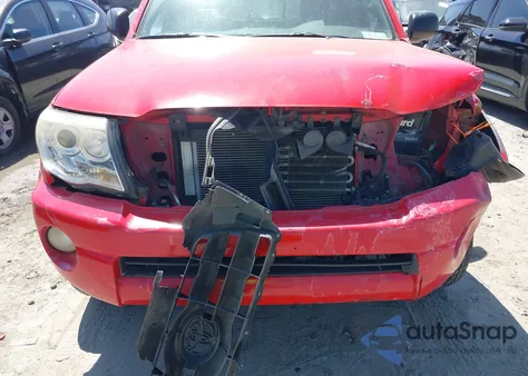 2006 Toyota Tacoma Prerunner V6 z USA, uszkodzony, nr VIN 5TETU62NX6Z265482